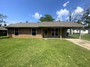 208 Dogwood Dr, Deridder, LA 70634