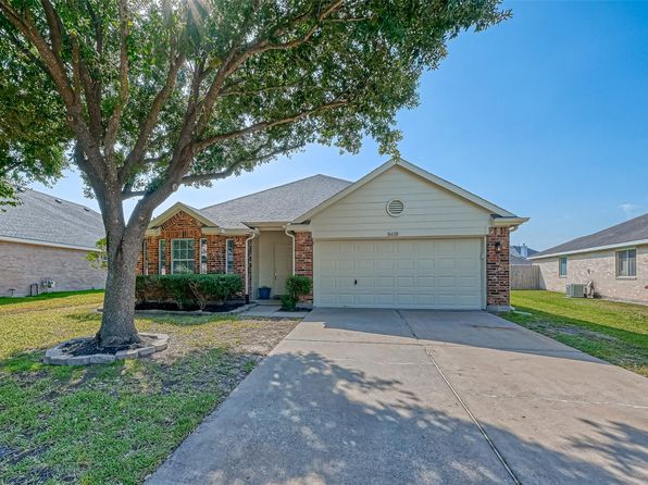 8418 Woodland Knoll Ln