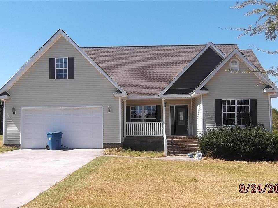 1st image of 33 Kelley Dr
