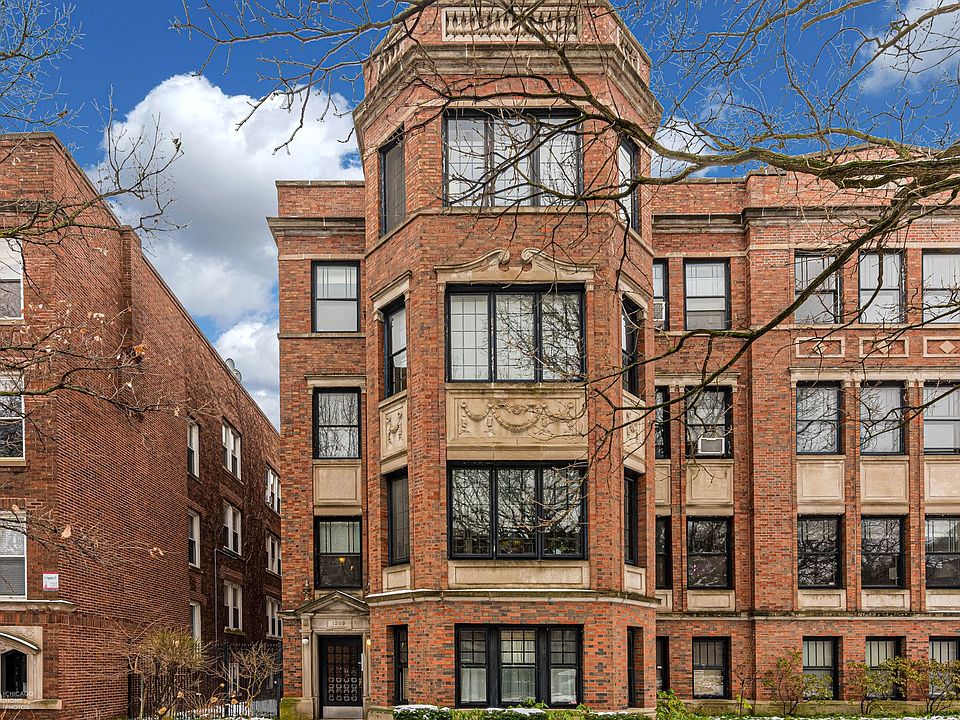 1st image of 1205 E Madison Park #2