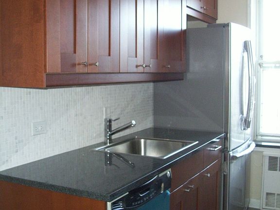 Brand new eat in kitchen