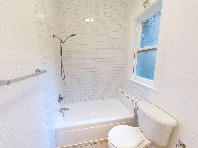 434 Leavenworth Street — Photo 7
