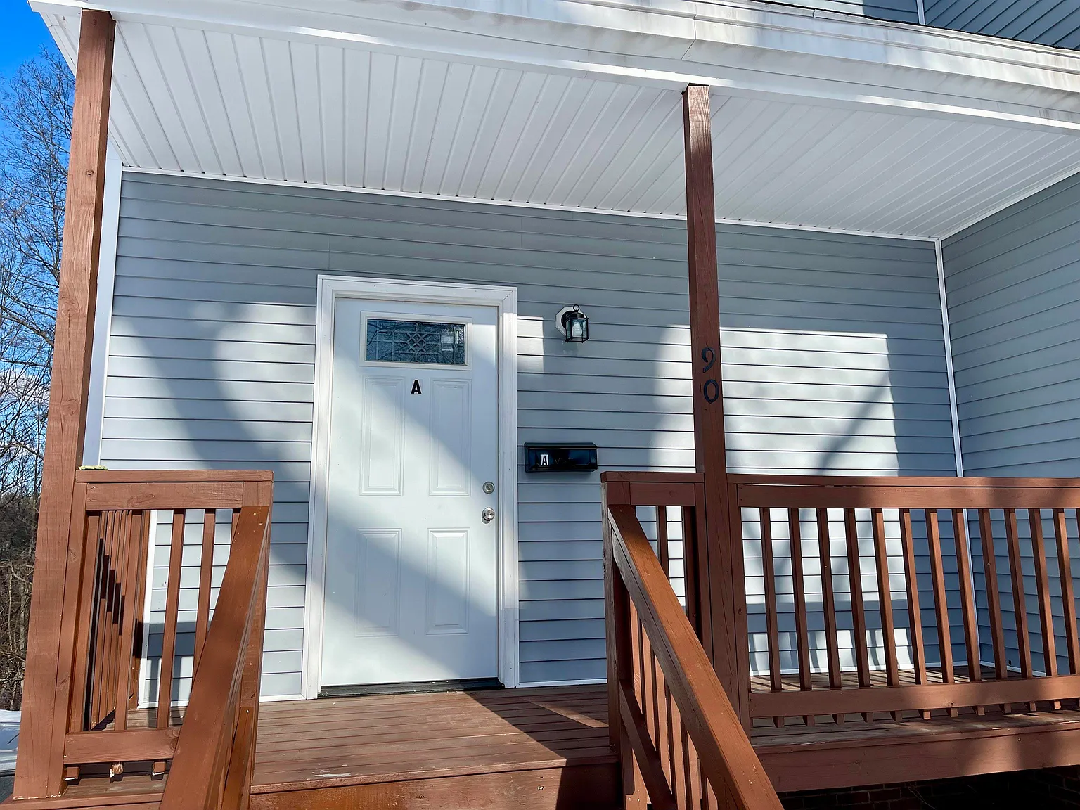 3 bed, 1.5 bath, 2140 sqft, $2,200 — Photo 1
