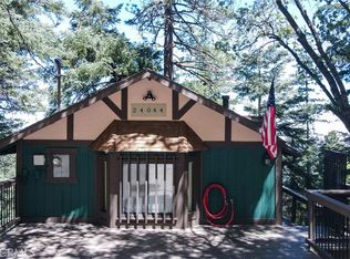24044 Skyland Dr, Crestline, CA 92325