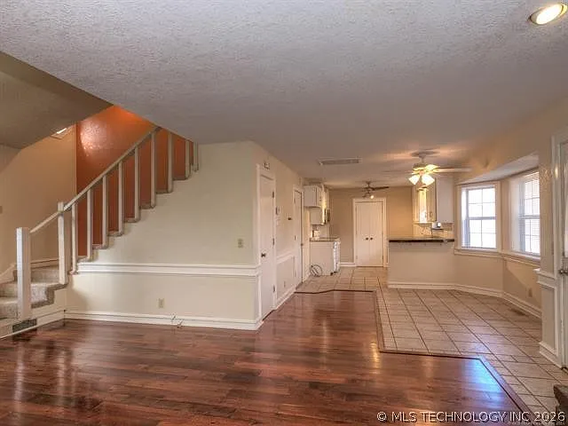 3101 S Poplar Ave — Photo 9
