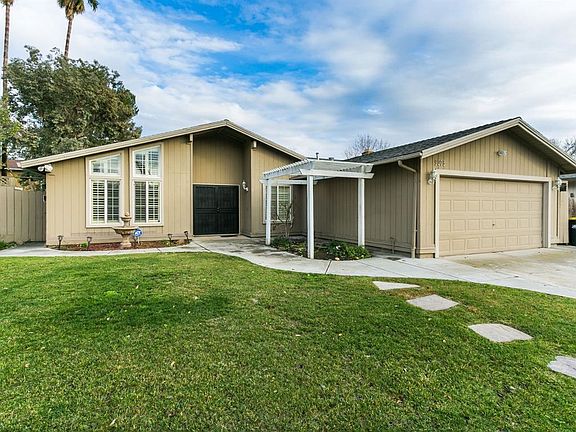 4th image of 9028 Cornwall Dr