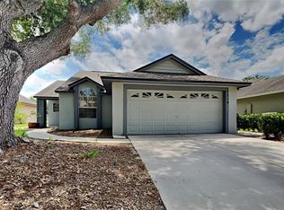 1219 Whispering Winds Ct, Apopka, FL 32703
