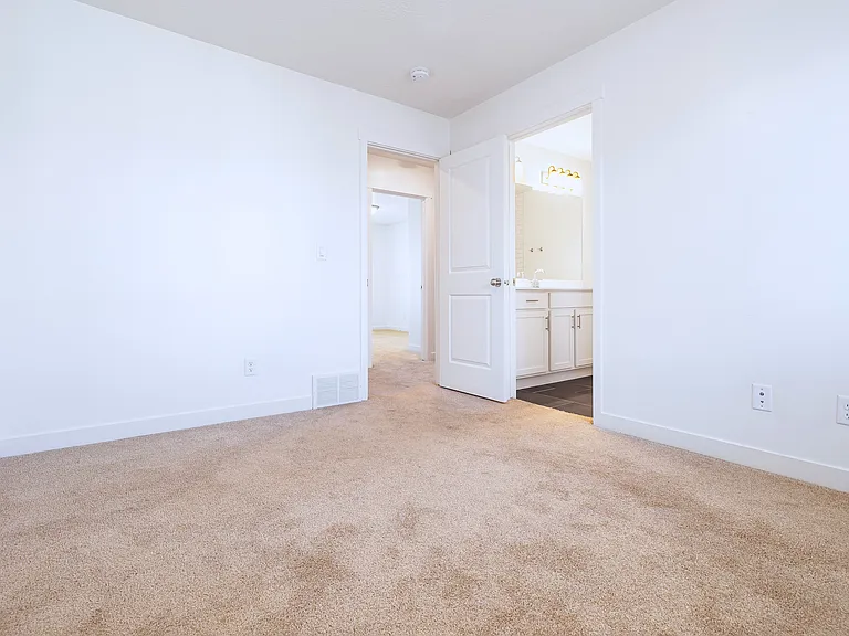 Sandridge Interior-11