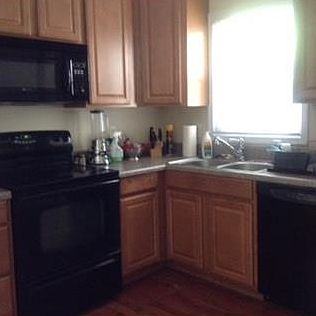 2nd image of 1605 Tallulah St NW