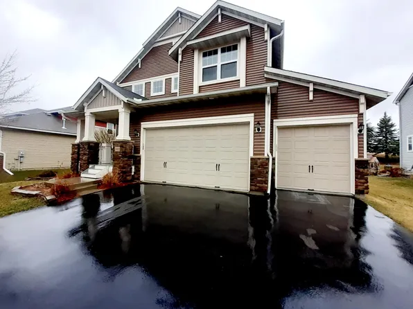 1832 Spring Creek Dr, Carver, MN 55315