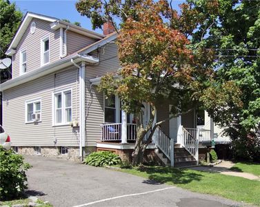 32 Palmer Avenue, Stamford, CT, 06902