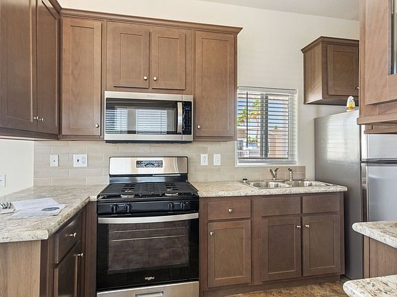 4th image of 200 E Ivanhoe St Lot 82
