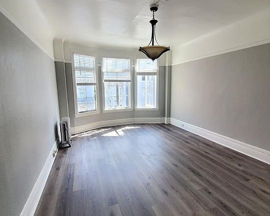 5th image of 531 Hyde St APT 14