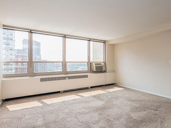 2nd image of 3950 N Lake Shore Dr APT 1723