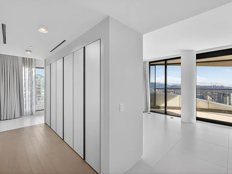 1033 Nelson St #5302 — Photo 15