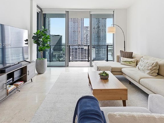 3rd image of 68 SE 6th St #1106