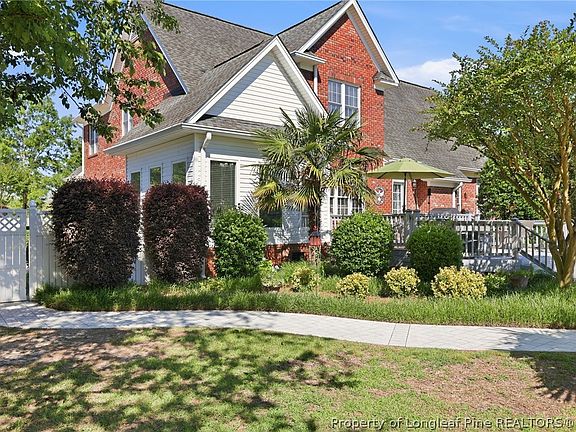 4th image of 5403 White Oak Dr