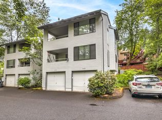 3688 Spring Ln, Lake Oswego, OR 97035
