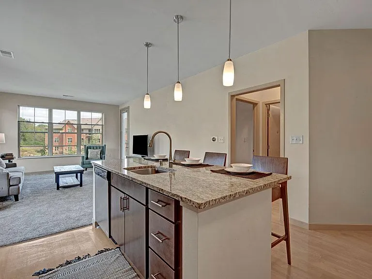 The Vue at Pinnacle Park — Photo 3