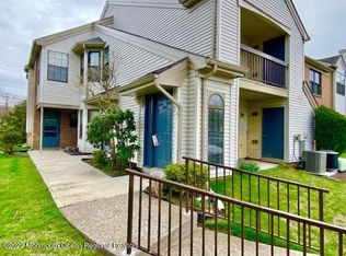 3001 Lighthouse Ln, Parlin, NJ 08859