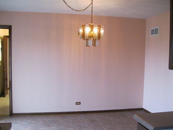 5th image of 20710 Sandridge Dr