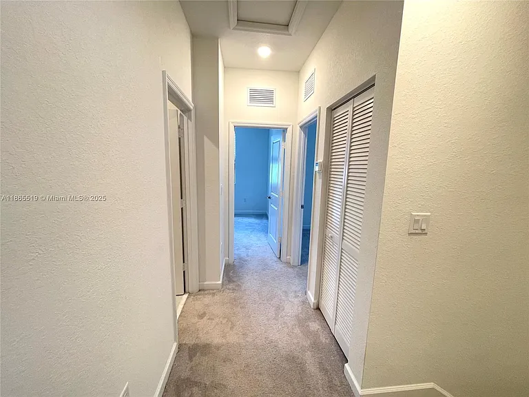 23247 SW 129th Path — Photo 5