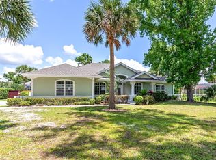 290 Leslie Ln, Lake Mary, FL 32746