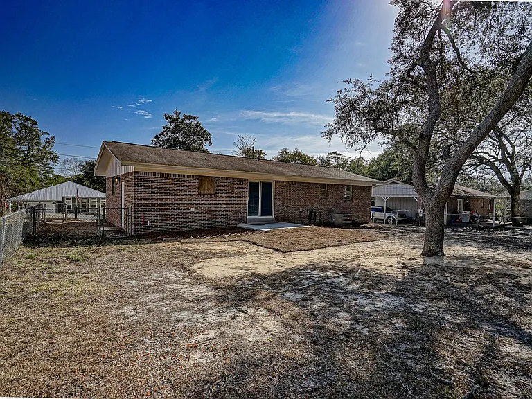 59 Jackson Ave — Photo 14