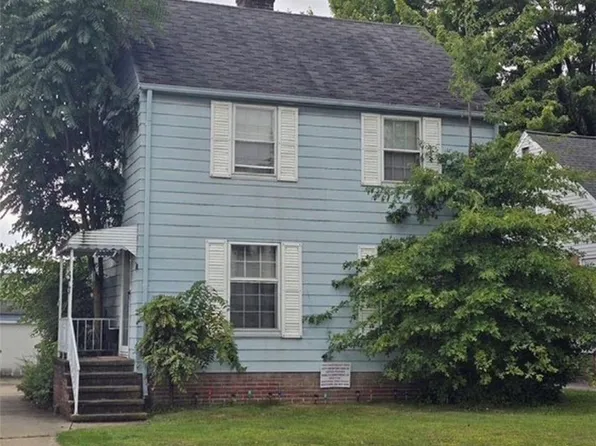 10100 Grace Ave, Garfield Heights, OH 44125
