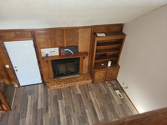 4th image of 7804 E 15th Ct S
