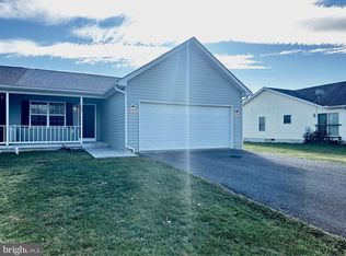 103 Disciple Ln, Inwood, WV 25428