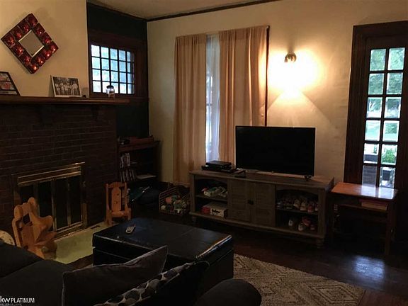 5th image of 157 N Howard Ave