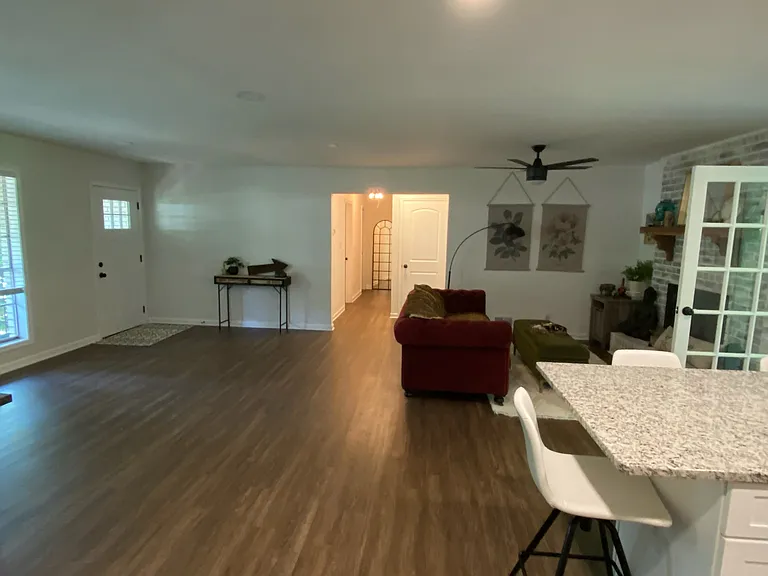 Murray Cir SW — Photo 5