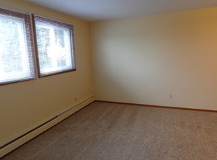 1450 44th St APT 7, Marion, IA 52302