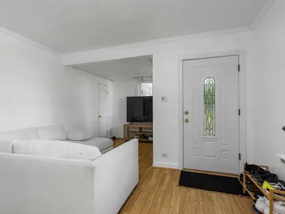4th image of 21276 W Arbor Ln