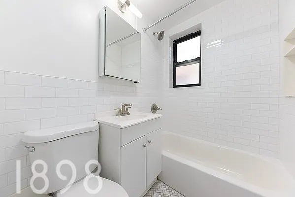 Rented by A&E Real Estate Management | media 6