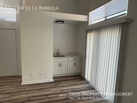 5th image of 3742 Via De La Bandola