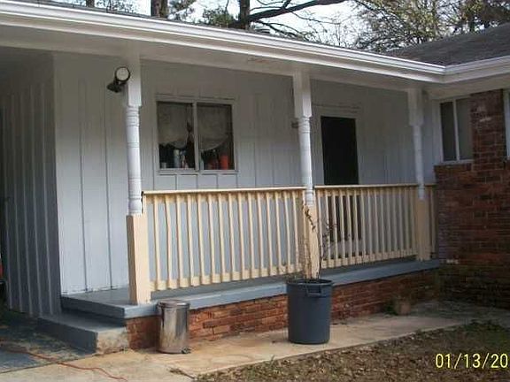 2nd image of 3803 Carole Dr