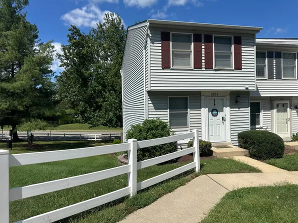 1684 Thenia Pl, Woodbridge, VA 22192