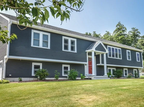 1 Maxwell Cir, Hudson, MA 01749