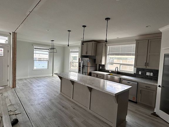 4th image of 3050 W Ball Rd Space 58