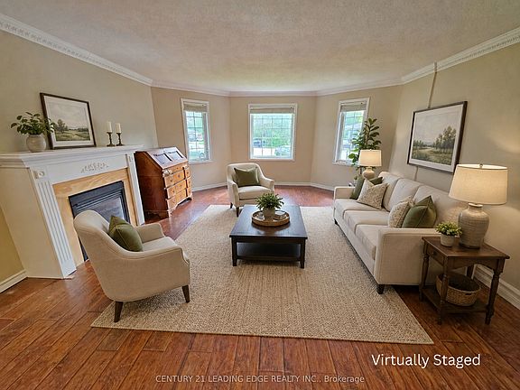 5th image of 4 Bay Ct