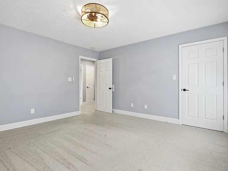 1022 Hillcrest Ave #1 — Photo 15