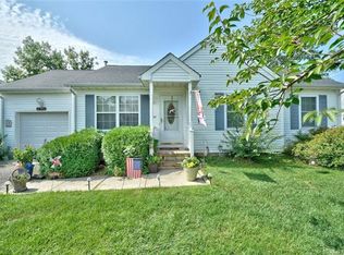 239 Compass Rd, Manahawkin, NJ 08050