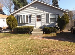 105 Temby St, Springfield, MA 01119