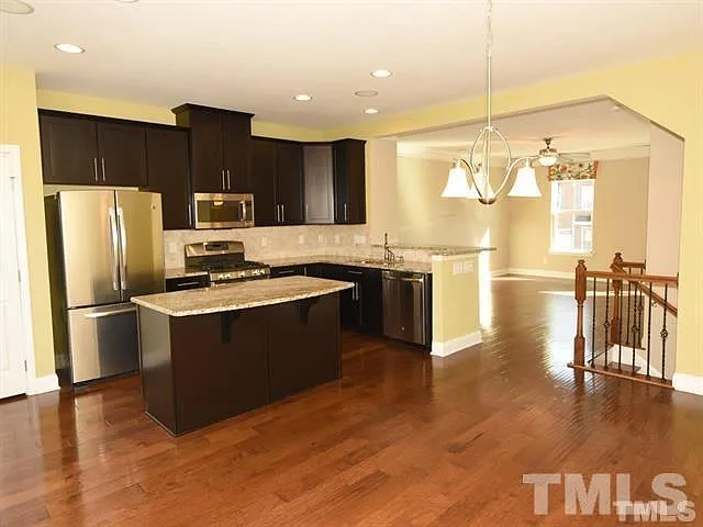 438 Berry Chase Way — Photo 10
