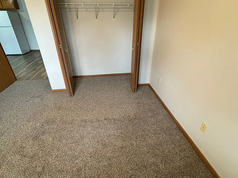 Fairmeadows Village-55+ Independent Living Rental Community — Photo 8