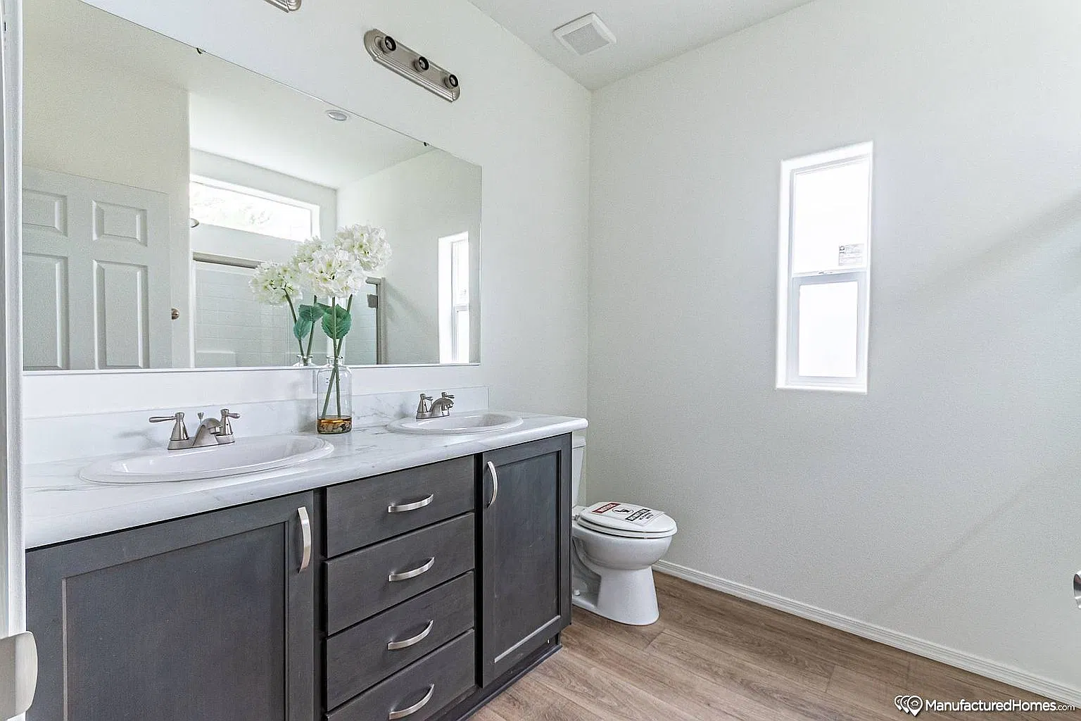3 bed, 1230 sqft, $1,700 — Photo 3