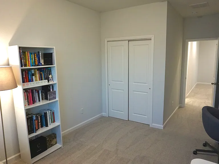 250 Brandon Lakes Dr — Photo 33