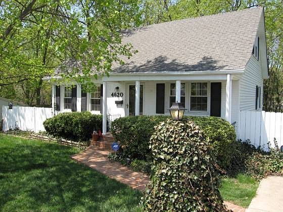 1st image of 4620 Kenwood Dr